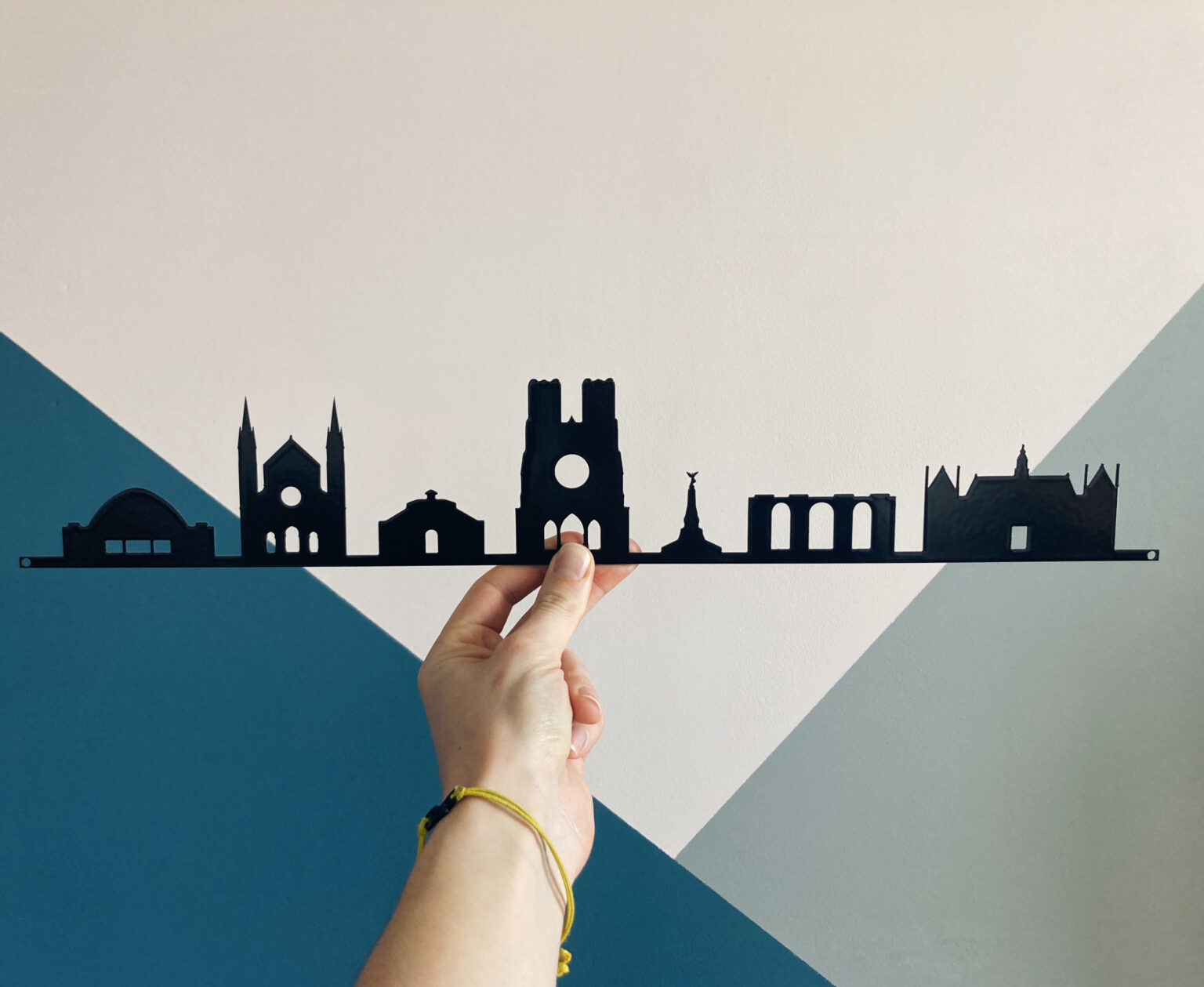 Skyline métal de Reims Les cornichons